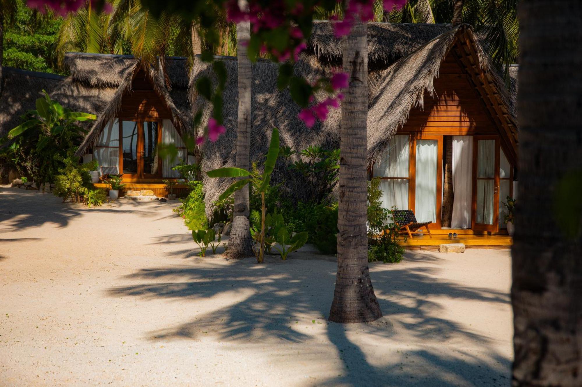 81 Palms Resort Nembrala Exterior foto